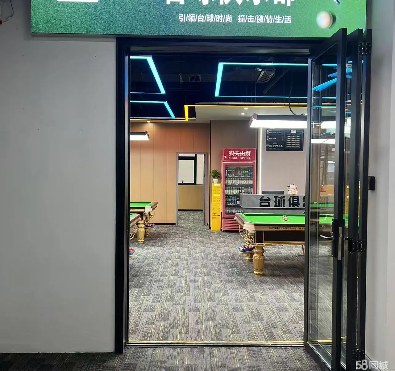 (转让)位于林达美食街旁，人流量大，停车方便